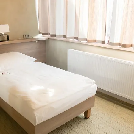 Hotel Pivotel Mmx Dobřichovice