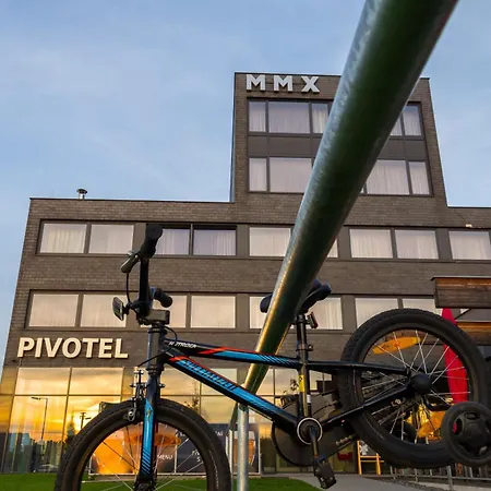Pivotel Mmx 3*
