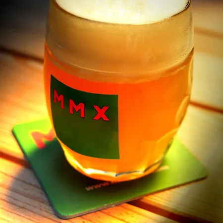 Pivotel Mmx