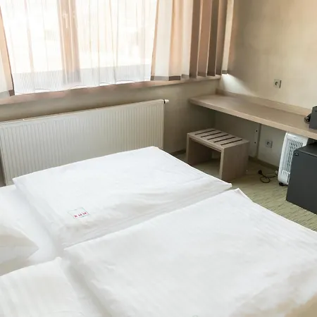 Pivotel Mmx Hotel