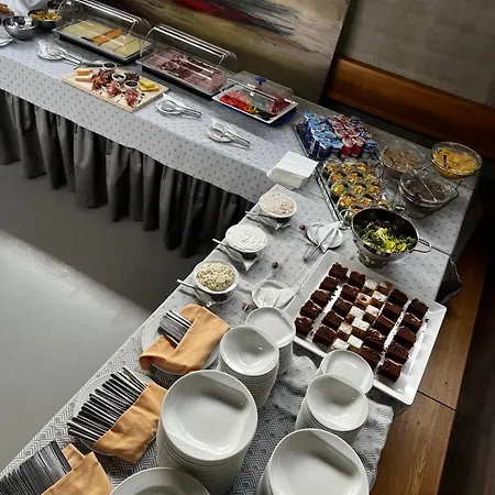 Pivotel Mmx 3* Dobřichovice