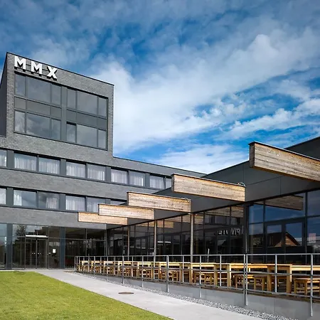 Hotell Pivotel Mmx