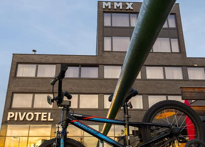 Pivotel Mmx 3*